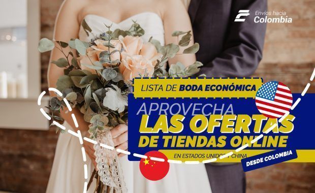pareja recien casad posando para una foto. La mujer tiene el ramo de novia y un vestido de novia blanco