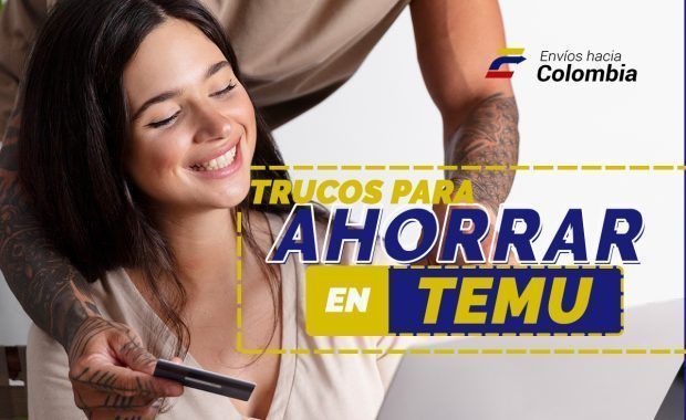 una pareja feliz comprando online en temu